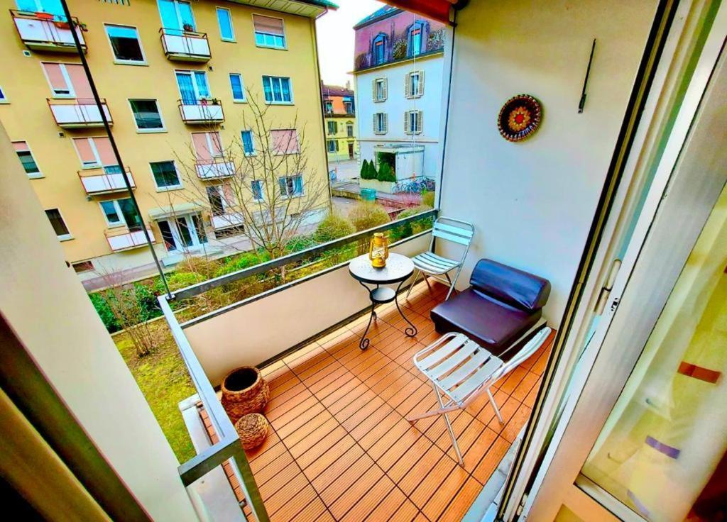 Large Apartment Bern City Centre Exterior photo